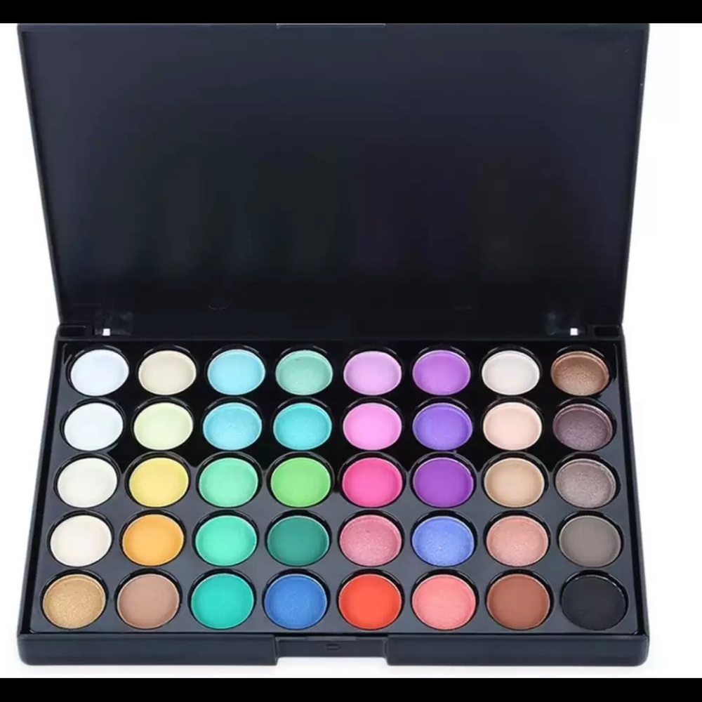 40 Color Eyeshadow Pallette